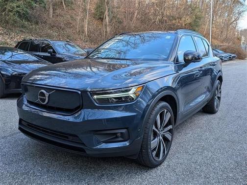 2022 Volvo XC40 Recharge Pure Electric P8 Twin Ultimate