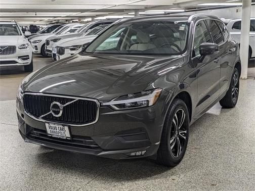 2021 Volvo XC60 T5 Momentum