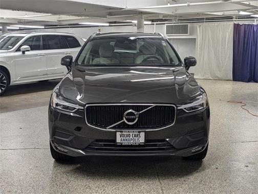 2021 Volvo XC60 T5 Momentum
