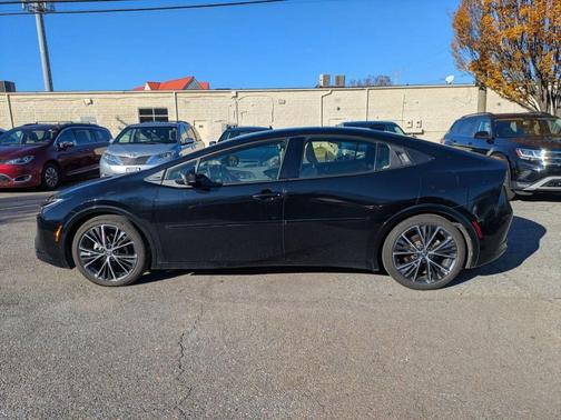 2023 Toyota Prius XLE