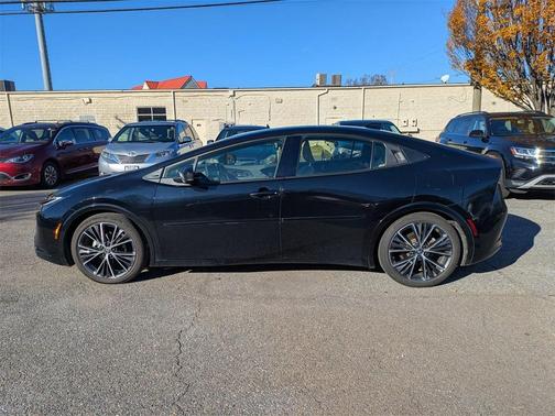 2023 Toyota Prius XLE