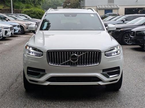 2022 Volvo XC90 Recharge Plug-In Hybrid T8 Inscription Extended Range 7P