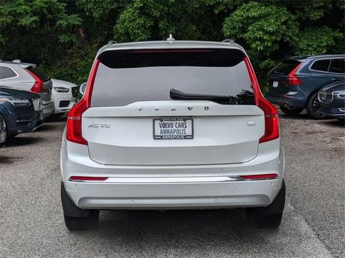 2022 Volvo XC90 Recharge Plug-In Hybrid T8 Inscription Extended Range 7P