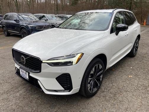 2026 Volvo XC60 B5 Ultra