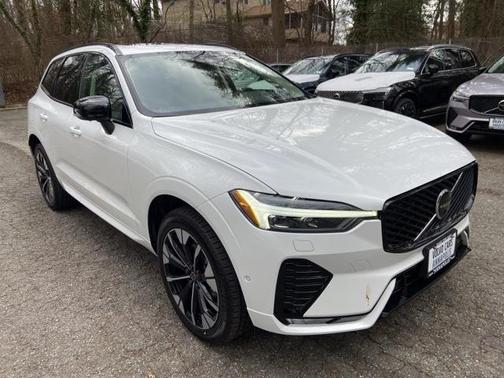 2026 Volvo XC60 B5 Ultra