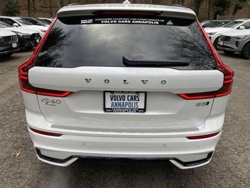 2026 Volvo XC60 B5 Ultra