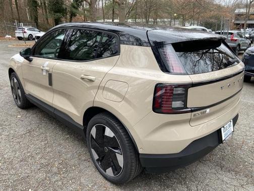 2026 Volvo EX30 Twin Motor Ultra