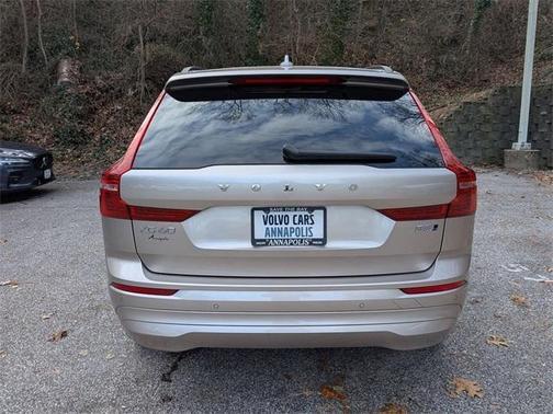 2023 Volvo XC60 B5 Core