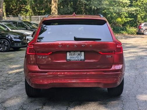 2023 Volvo XC60 B5 Core
