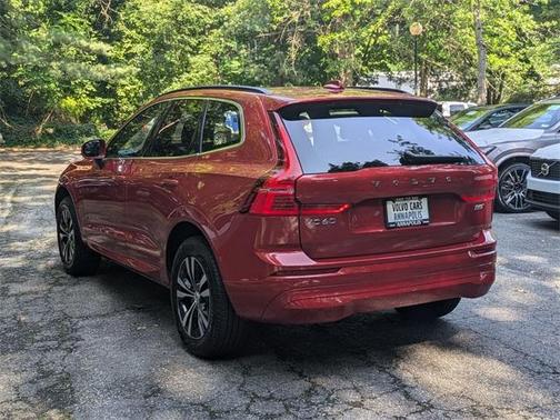 2023 Volvo XC60 B5 Core