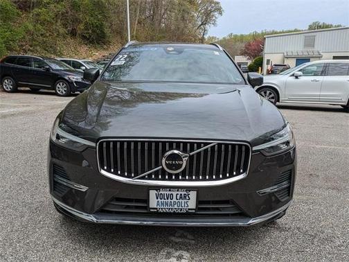 2022 Volvo XC60 B5 Inscription