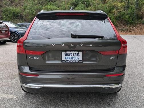 2022 Volvo XC60 B5 Inscription