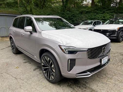 2026 Volvo XC90 B6 Plus 6-Seater