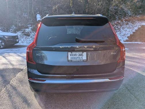 2023 Volvo XC90 B6 Plus 7-Seater