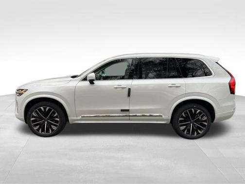 2026 Volvo XC90 B6 Ultra 7-Seater