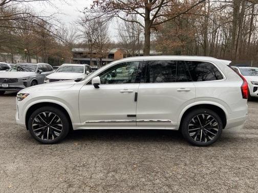 2026 Volvo XC90 B6 Ultra 7-Seater