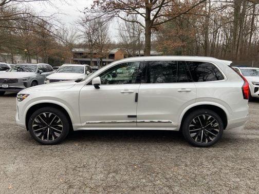 2026 Volvo XC90 B6 Ultra 7-Seater