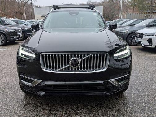 2023 Volvo XC90 B6 Plus 7-Seater