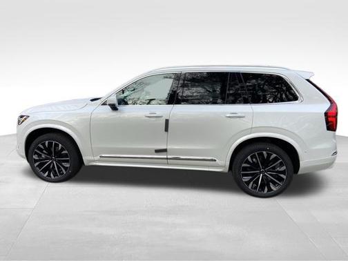 2026 Volvo XC90 B6 Ultra 7-Seater