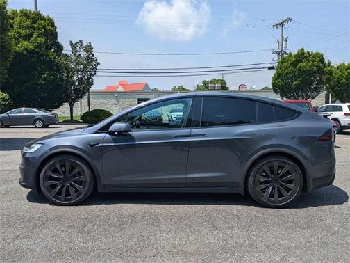 2022 Tesla Model X Base