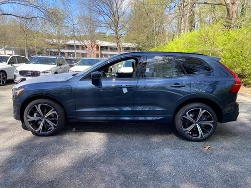 2025 Volvo XC60 Plug-In Hybrid T8 Ultra