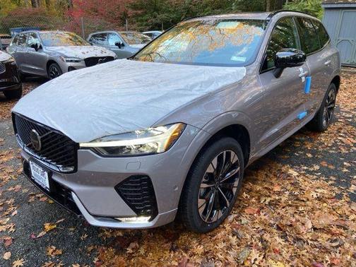 2026 Volvo XC60 B5 Plus