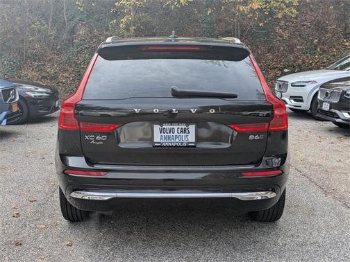 2022 Volvo XC60 B6 Inscription