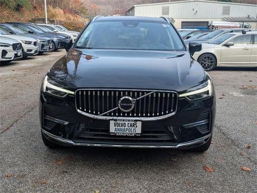 2022 Volvo XC60 B6 Inscription