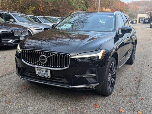 2022 Volvo XC60 B6 Inscription