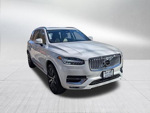 Crystal White 2024 Volvo XC90 Core