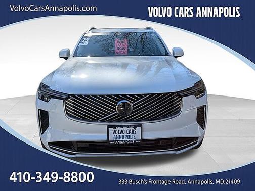 Crystal White 2025 Volvo XC90 Ultra