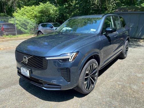 2026 Volvo XC90 B6 ULTRA