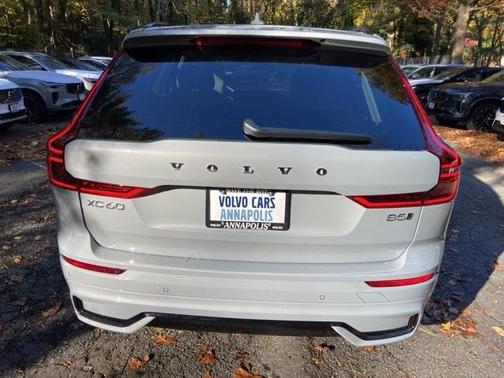 2026 Volvo XC60 B5 Ultra