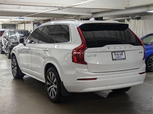 2023 Volvo XC90 B5 Core