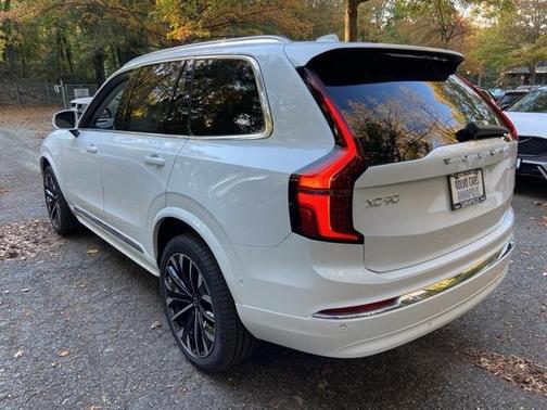 2026 Volvo XC90 B6 Ultra 7-Seater