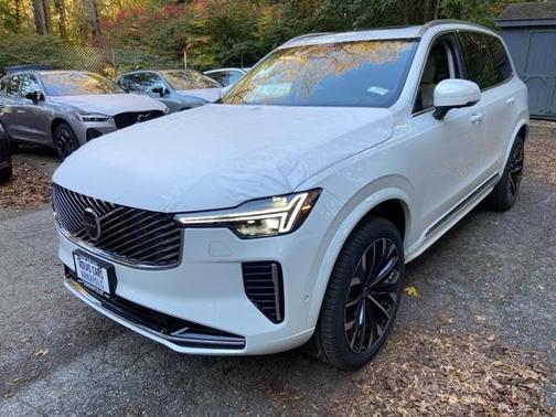 2026 Volvo XC90 B6 Ultra 7-Seater