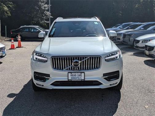2023 Volvo XC90 B6 Ultimate 7-Seater