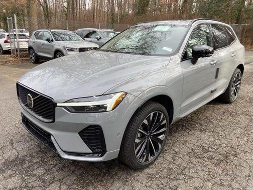 2026 Volvo XC60 B5 Ultra