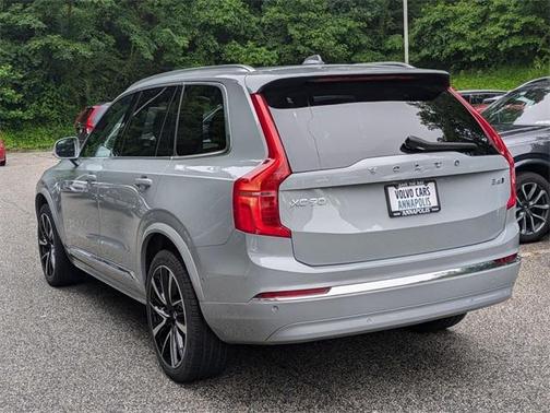 2024 Volvo XC90 B6 Plus Bright Theme 7-Seater