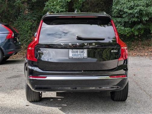 2024 Volvo XC90 B5 Core Bright Theme