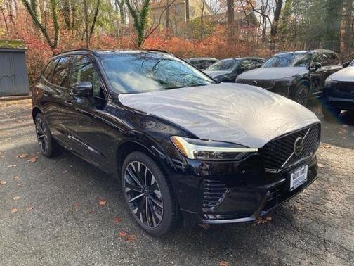 2026 Volvo XC60 B5 Ultra