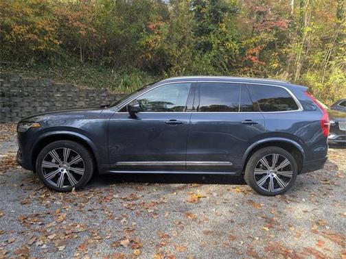 2023 Volvo XC90 B6 Ultimate 7-Seater