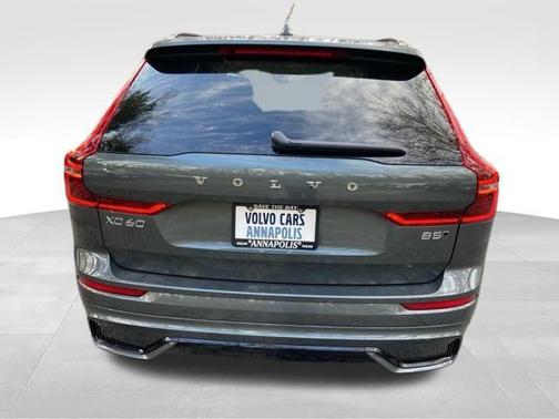 2026 Volvo XC60 B5 Ultra