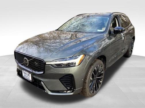 2026 Volvo XC60 B5 Ultra