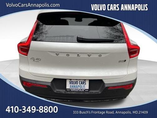 2026 Volvo XC40 B5 Plus