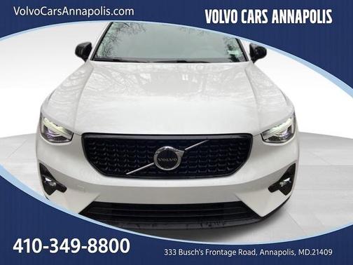 2026 Volvo XC40 B5 Plus