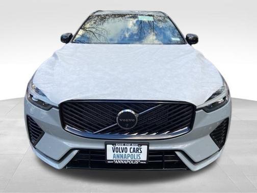 2026 Volvo XC60 Plug-In Hybrid T8 Polestar Engineered