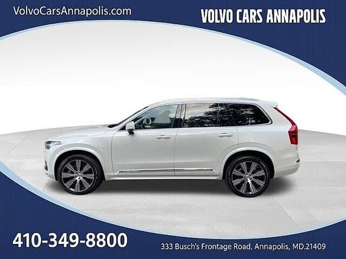 Crystal White 2024 Volvo XC90 Recharge Plug-In Hybrid Plus