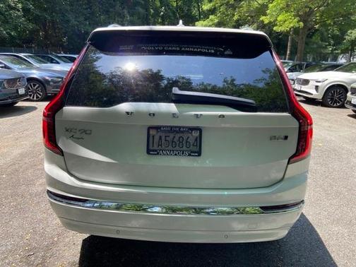 2025 Volvo XC90 B6 Core