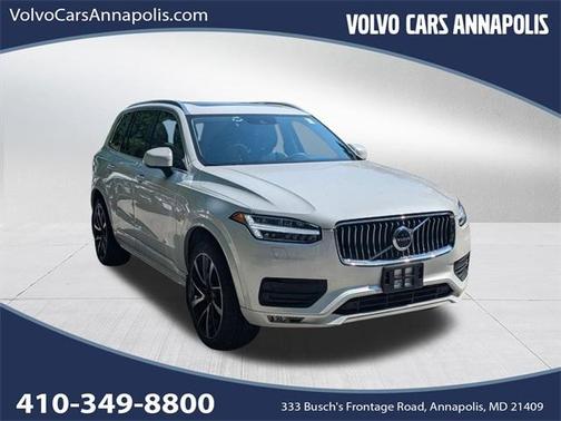 2021 Volvo XC90 T6 Momentum 7 Passenger